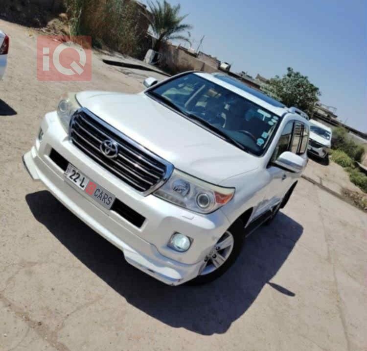 تويوتا لاندكروزر